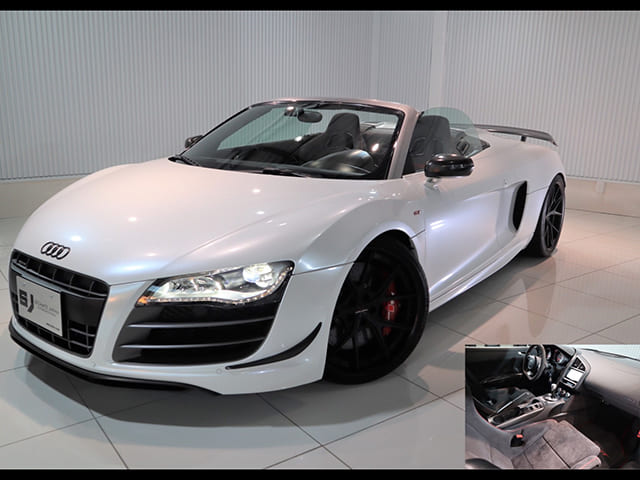 AUDI R8 Spyder　世界限定333台