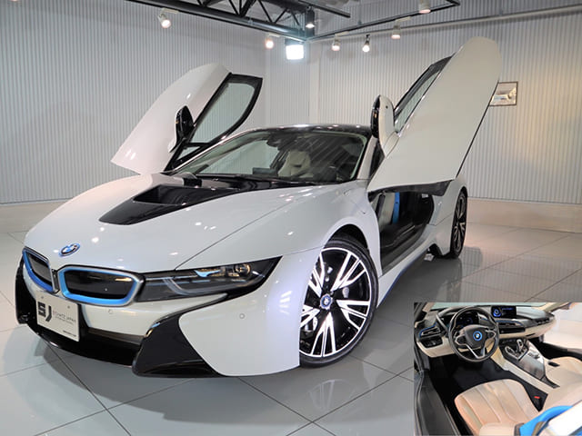 BMW i8 ベースモデル 左H