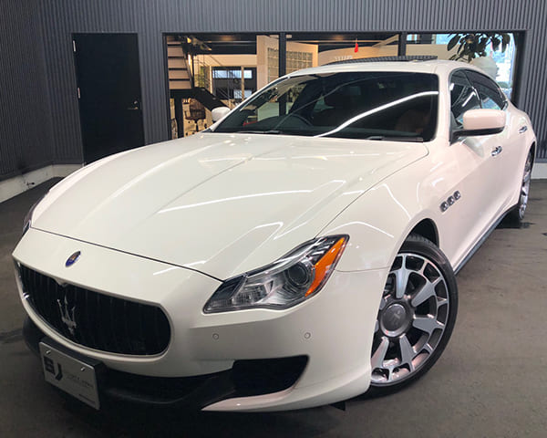 マセラティ　クアトロポルテS